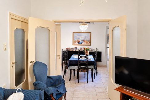 Lounge - dining room