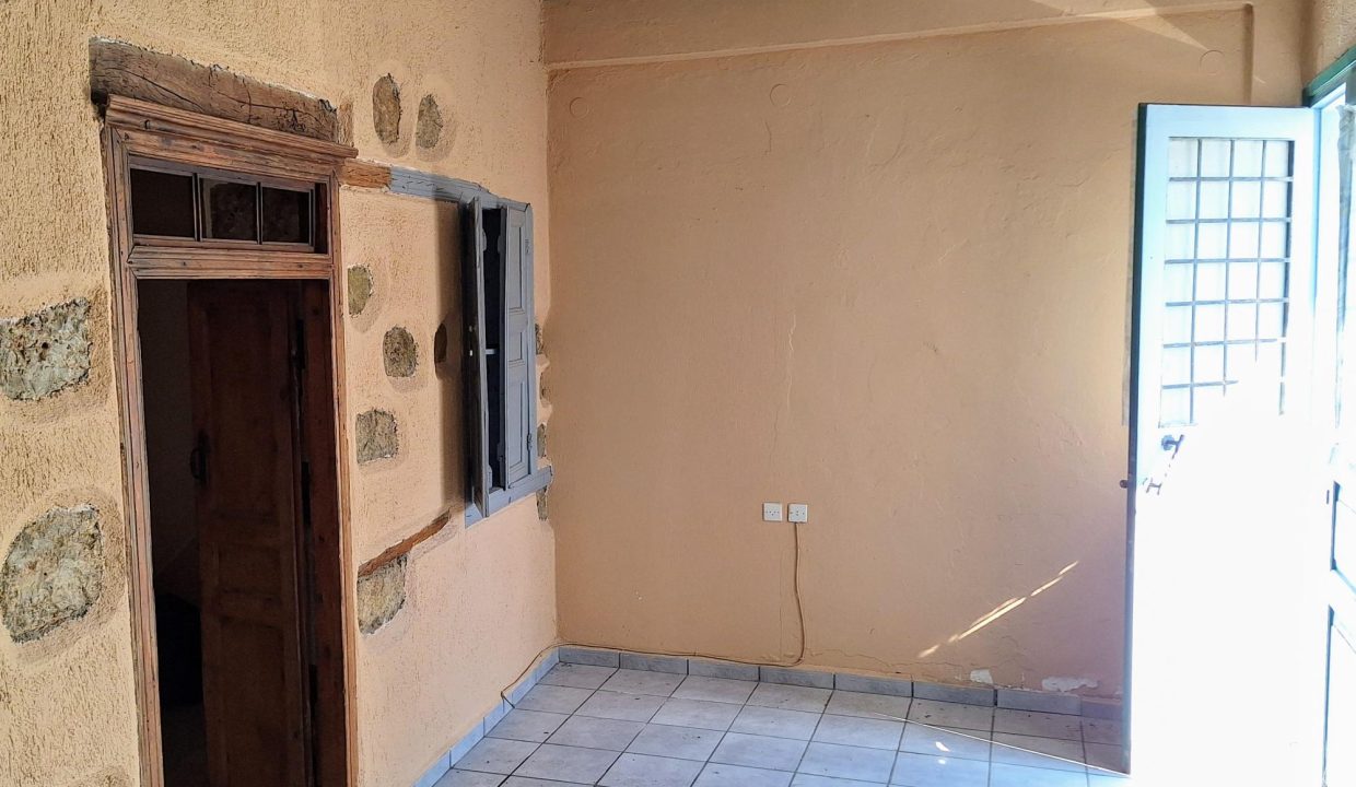 Rear building - ground floor - room 1 (connected to shop 1)