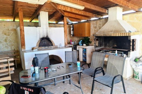 Level 1 - BBQ area