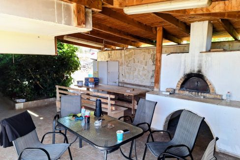 Level 1 - BBQ area