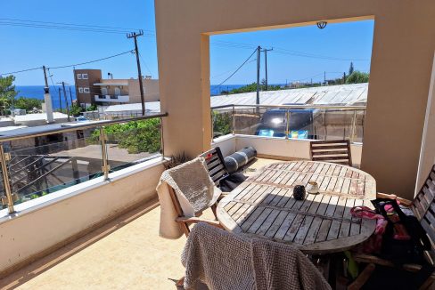 Level 2 - veranda/balcony