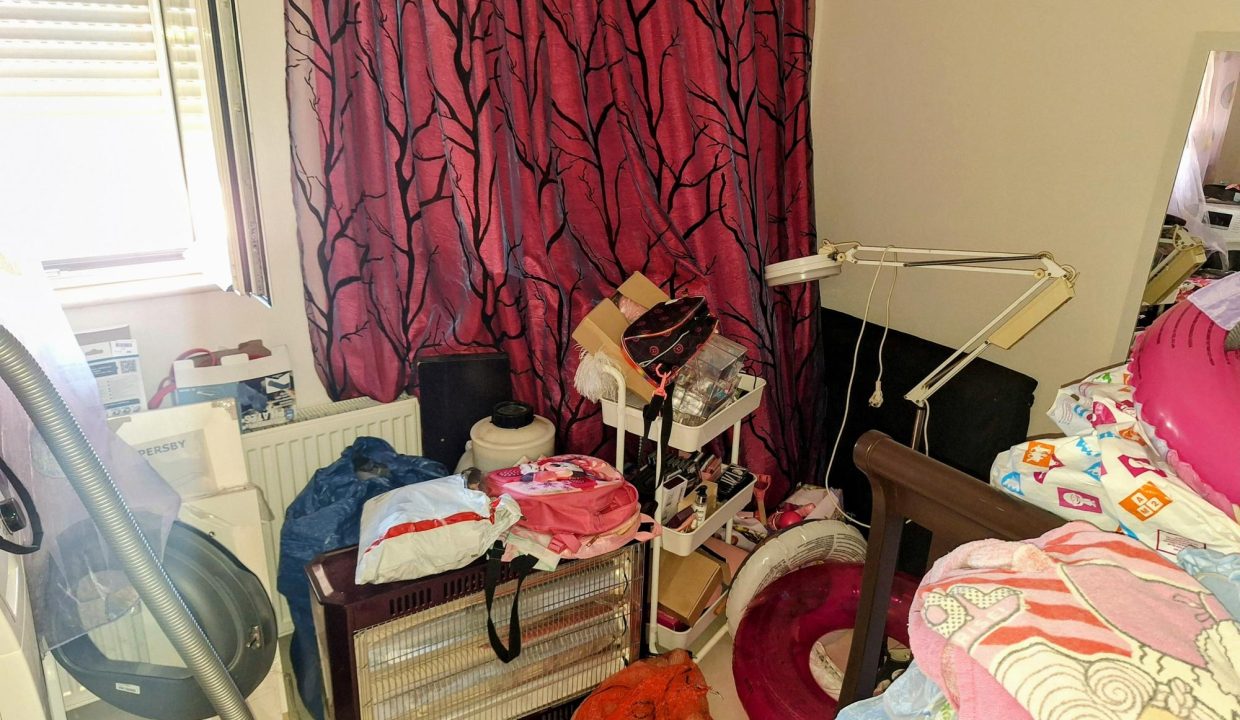 Level 2 - storage / guest room