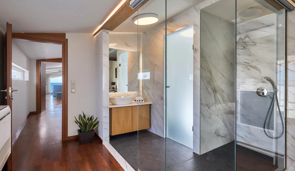 HKH-H1 Red Sky suite (4)