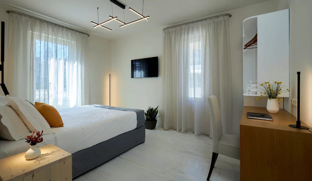HKH-H1 Rocks suite (1)