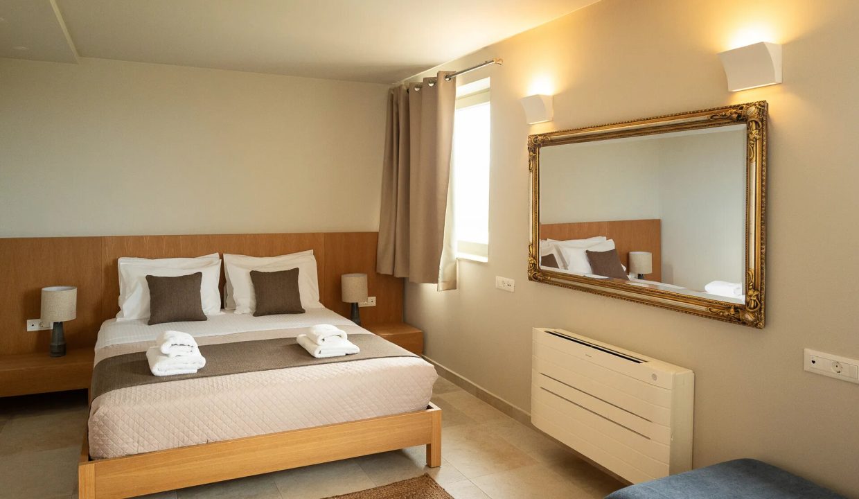 HA-H1 1st floor, bedroom 2 (4)