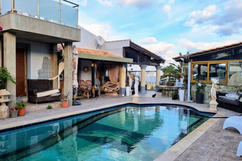 Ground floor - pool area