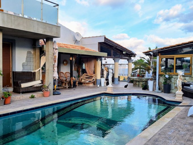 Ground floor - pool area
