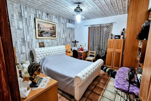 Main house - upper ground floor apartment