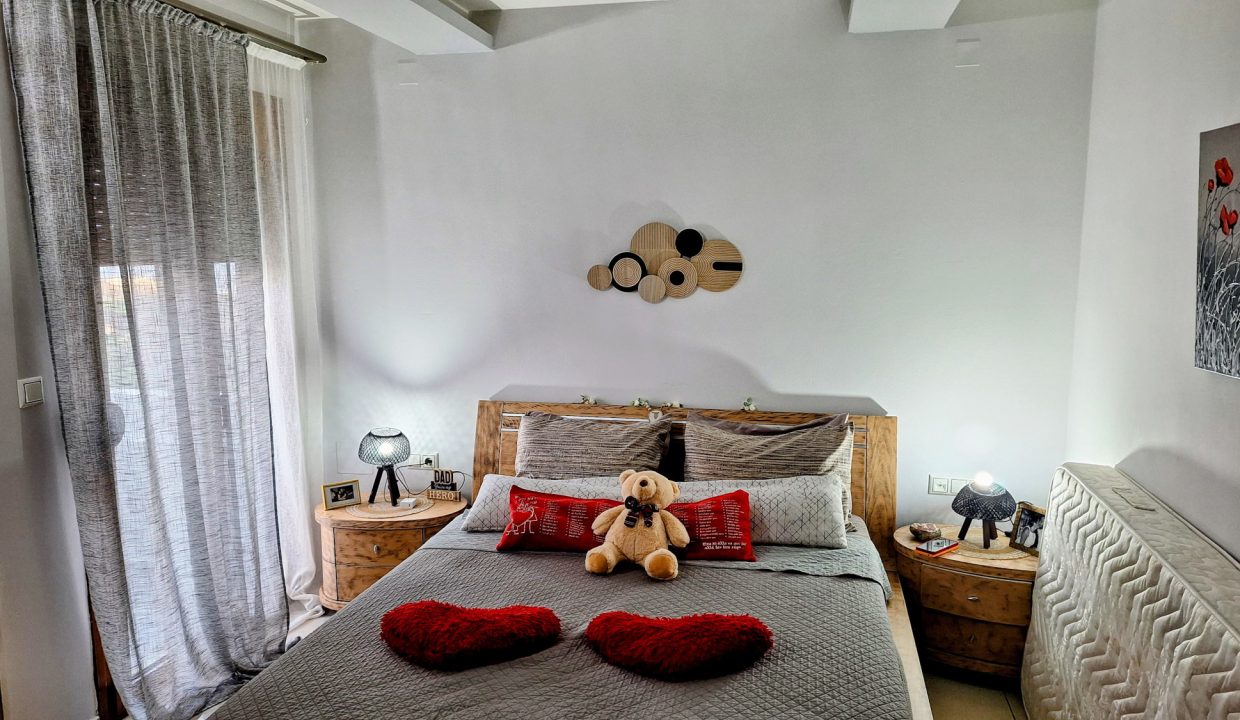 Main house - first floor apartment