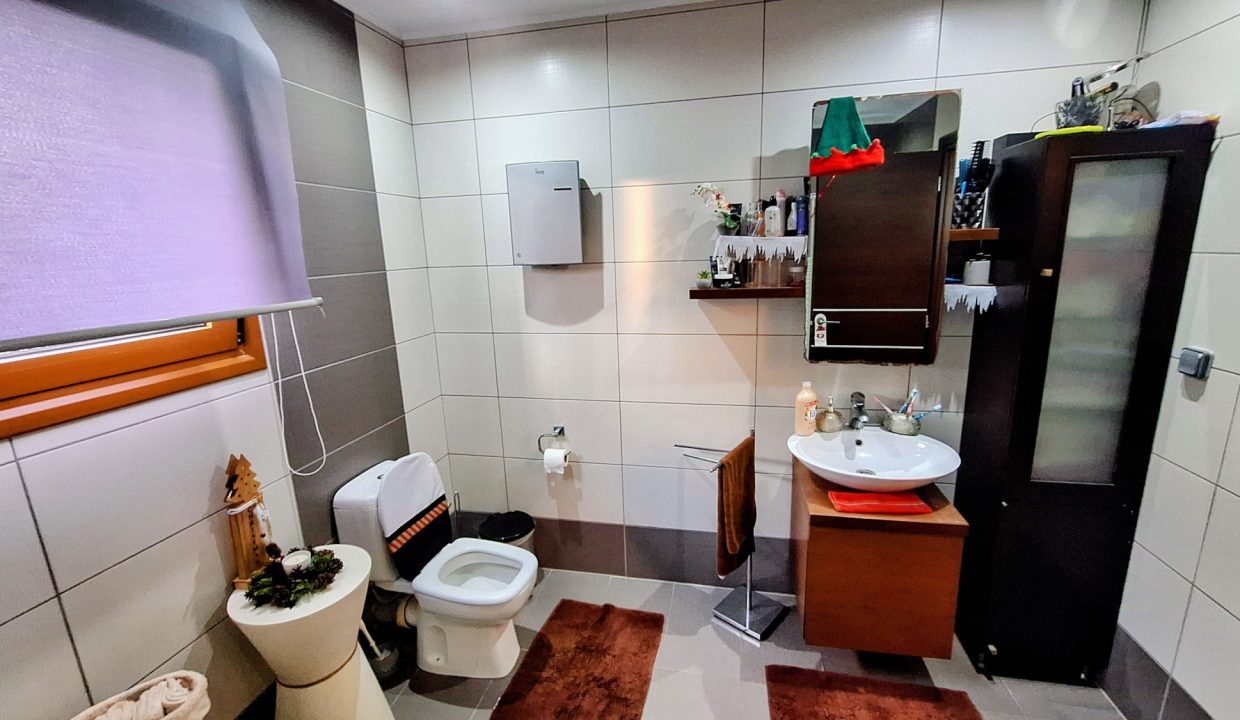 Main house - first floor apartment