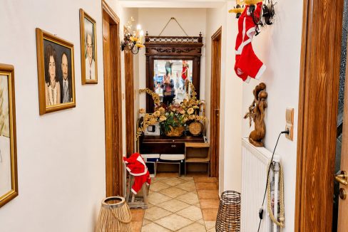 Main house - upper ground floor apartment