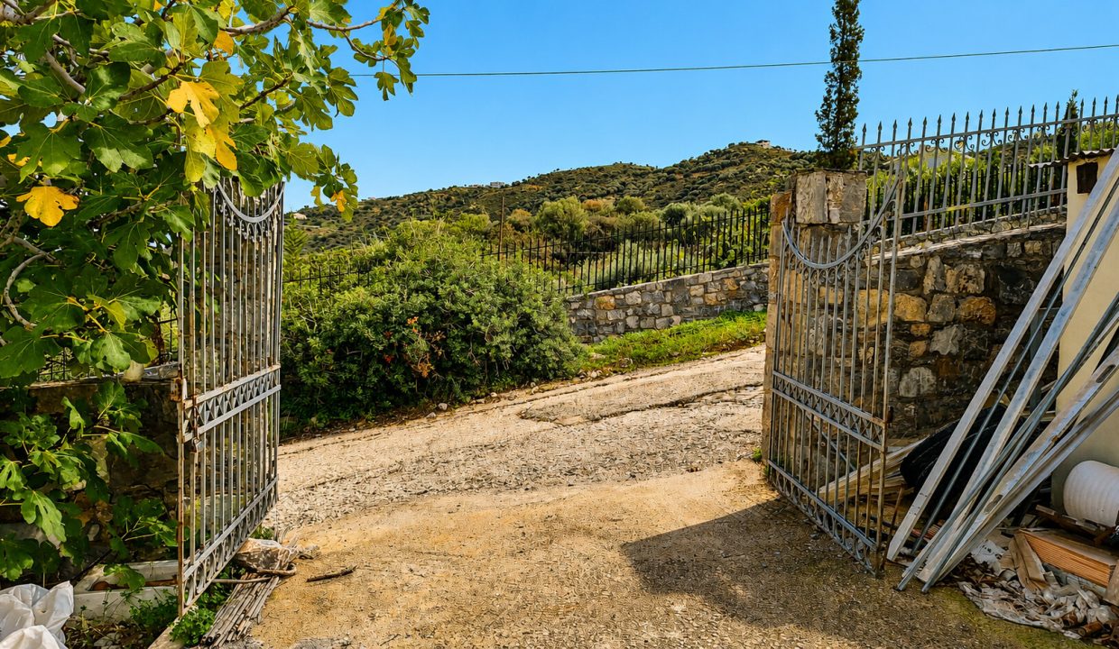 Guest house - road access