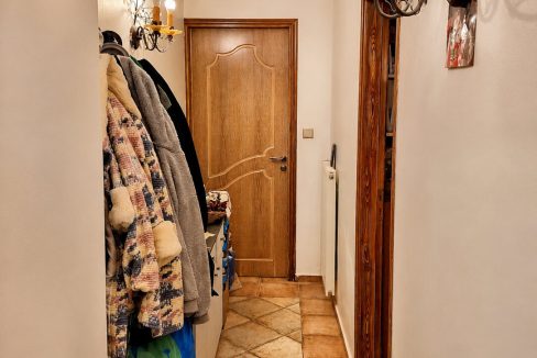 Main house - upper ground floor apartment