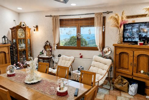 Main house - upper ground floor apartment