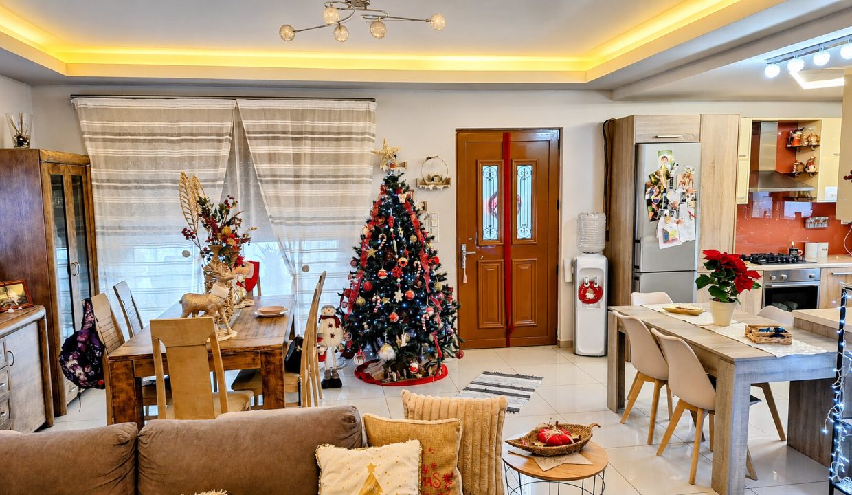 Main house - first floor apartment