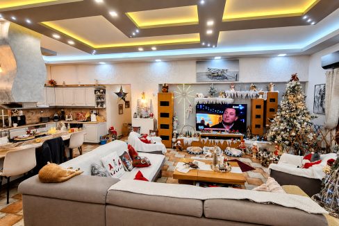 Main house - upper ground floor apartment